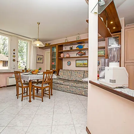 Casa Limone Bellavista 利莫内-苏尔加达