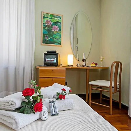 Casa Limone Bellavista 利莫内-苏尔加达